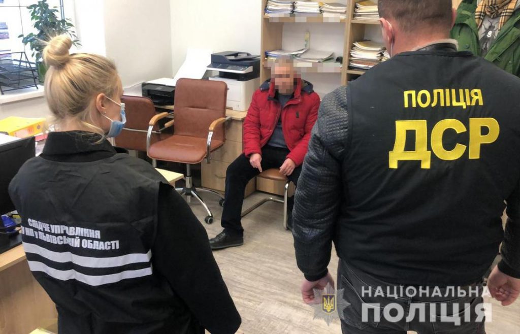 271761155_640987824001236_8947844073675387985_n