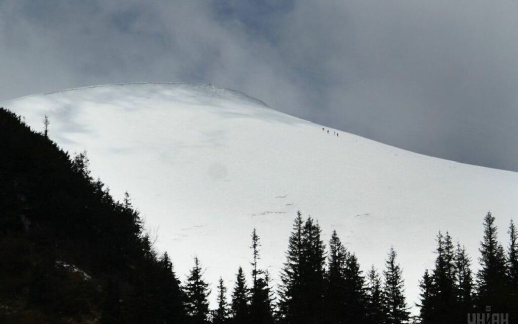 03916bb8be0e02a52d5af6f941671a3b