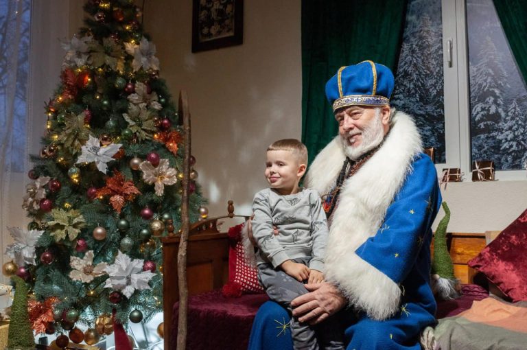 406053885_359563036588305_6549476065756373425_n-768x510