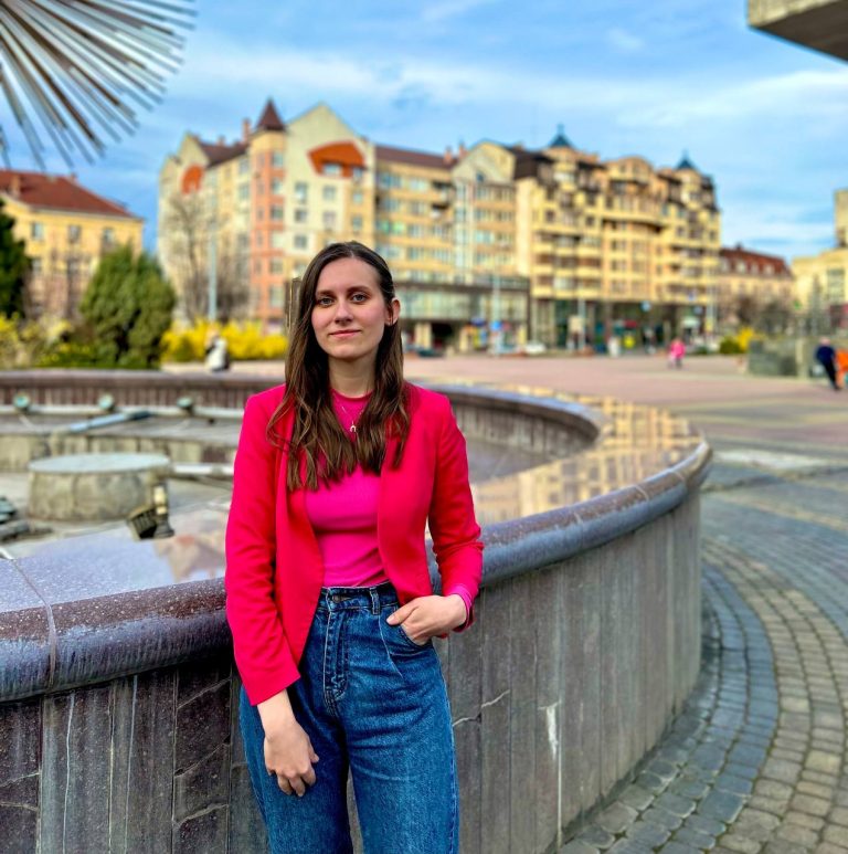 photo_2023-08-23_16-25-00-768x773