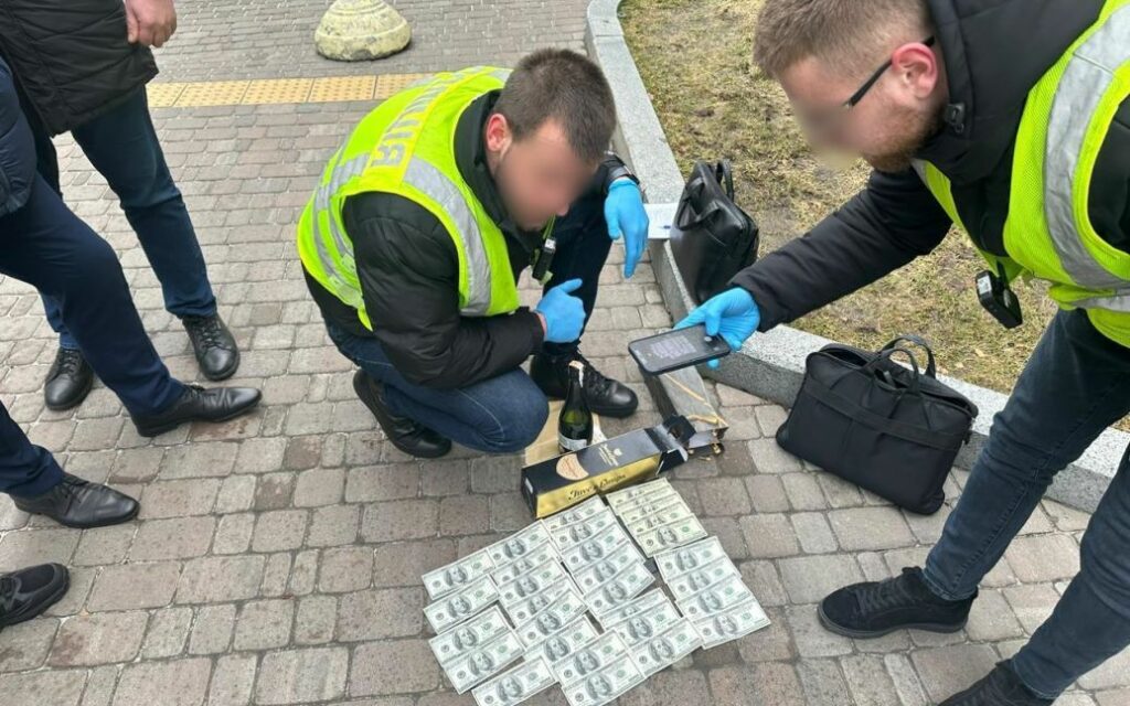 ce18ac238f732bbca5c72bc9320a5822