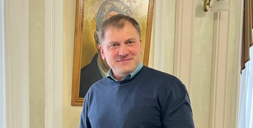 1703858785_01991128e22820dd44e6