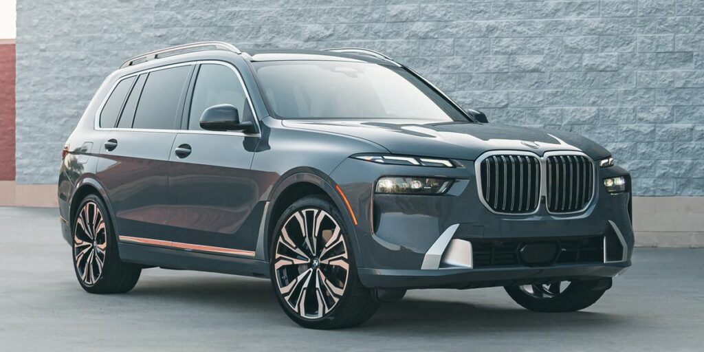 2023-bmw-x7-xdrive-40i134-641c5b3ca7165