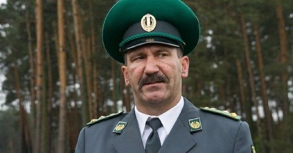 3733099256330ff9edf35ea405f52766