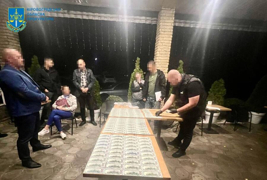 У трьох областях викрито масштабну корупційну схему з оформлення фіктивної інвалідності через МСЕК (фото)