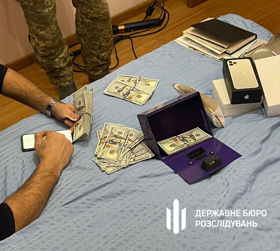 На Івано-Франківщині за видачу фіктивних довідок про інвалідність затримали двох медиків