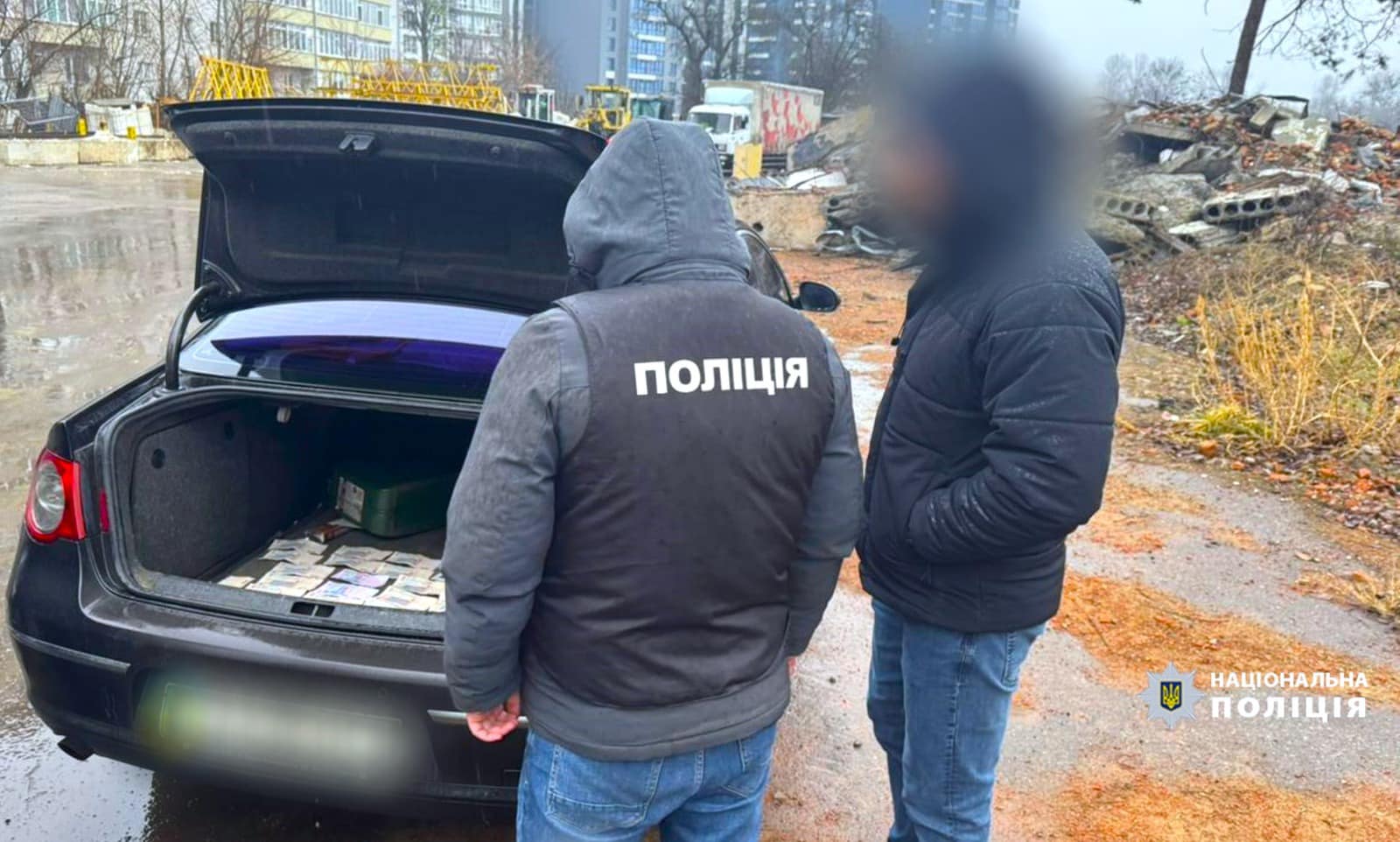 Керівник дорожньо-будівельного підприємства в Івано-Франківську затриманий за хабарництво