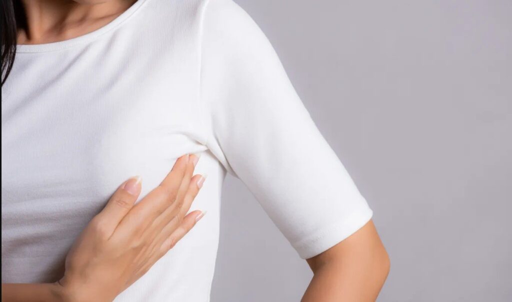 Біль у пахві: чи може це бути симптомом раку грудей?