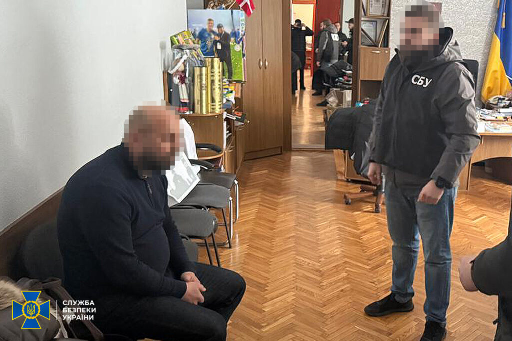 кантор олег хабар