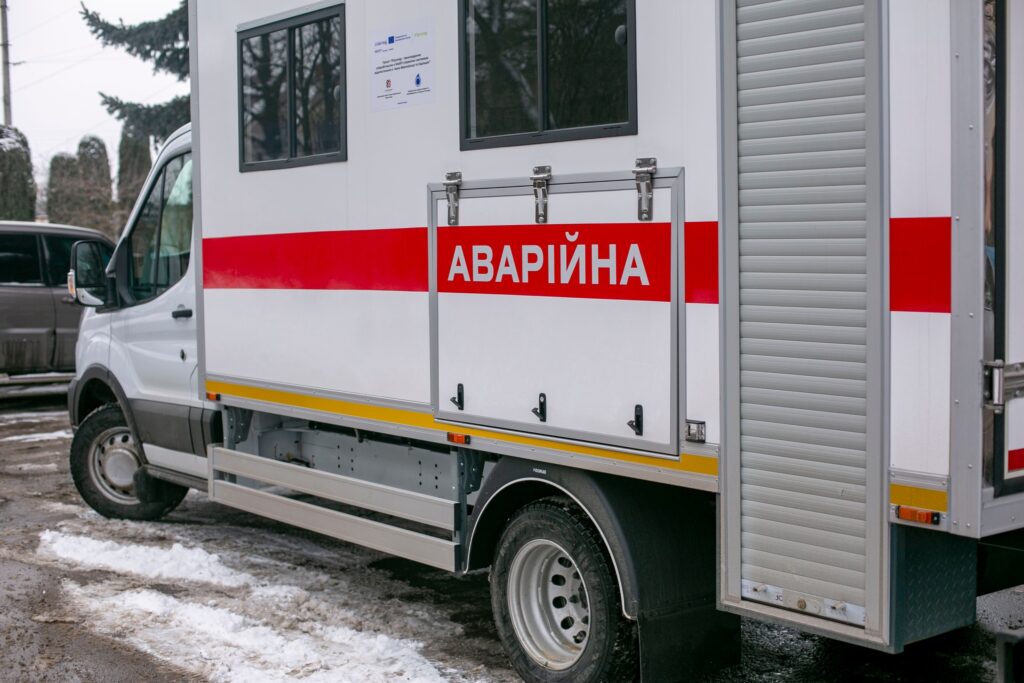 Франківський водоканал отримав спектрометр та аварійний автомобіль для моніторингу води