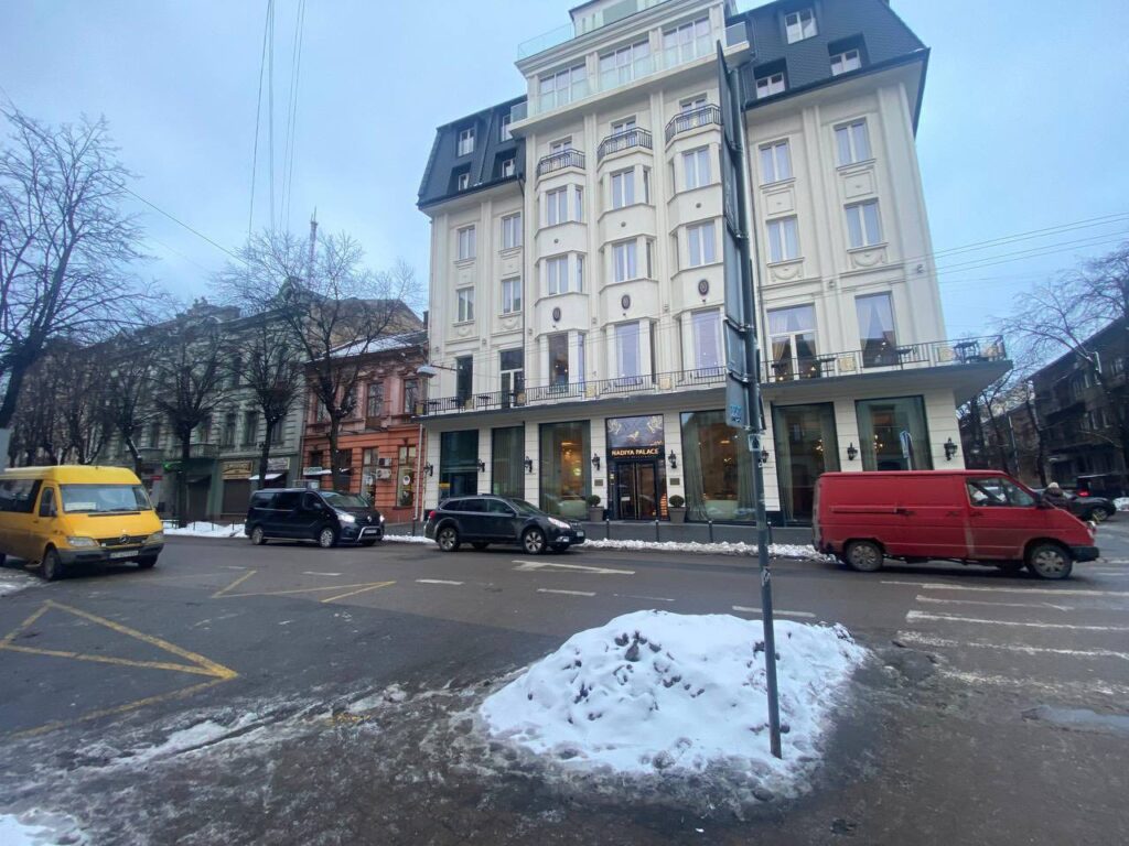 На Січових Стрільців у Франківську перестановка світлофорів: де змінять регулювання руху