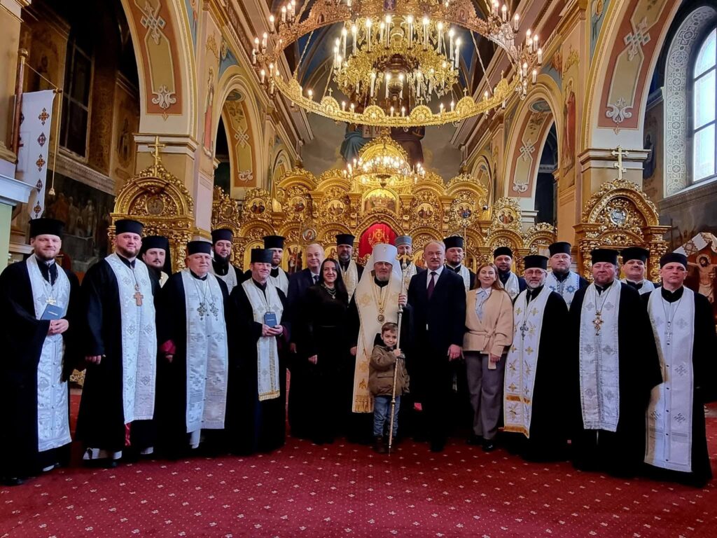 У Франківську вручили сертифікати 16 медичним капеланам — крок до розбудови капеланської служби