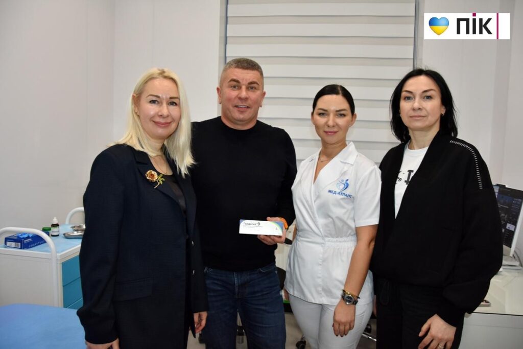 У Франківську розпочали безкоштовну вакцинацію від ВПЛ: куди звертатися та що потрібно знати