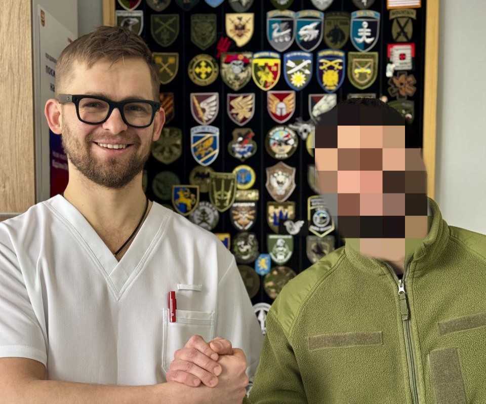 В Івано‑Франківську вперше провели хондропластику надколінка з автологічними стовбуровими клітинами