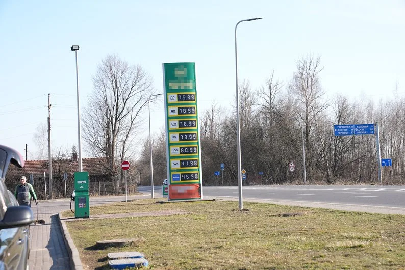 На Прикарпатті подорожчало пальне: водії фіксують приріст 10–20 грн/л, експерти прогнозують подальший ріст