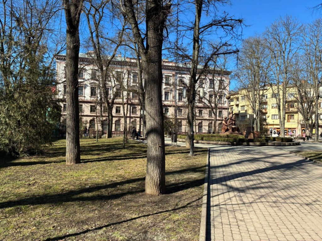 Івано‑Франківськ: мешканців закликають навести лад після зими