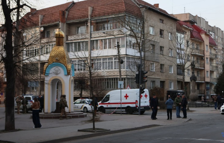 пологовий івано-франківськ вибиті вікна