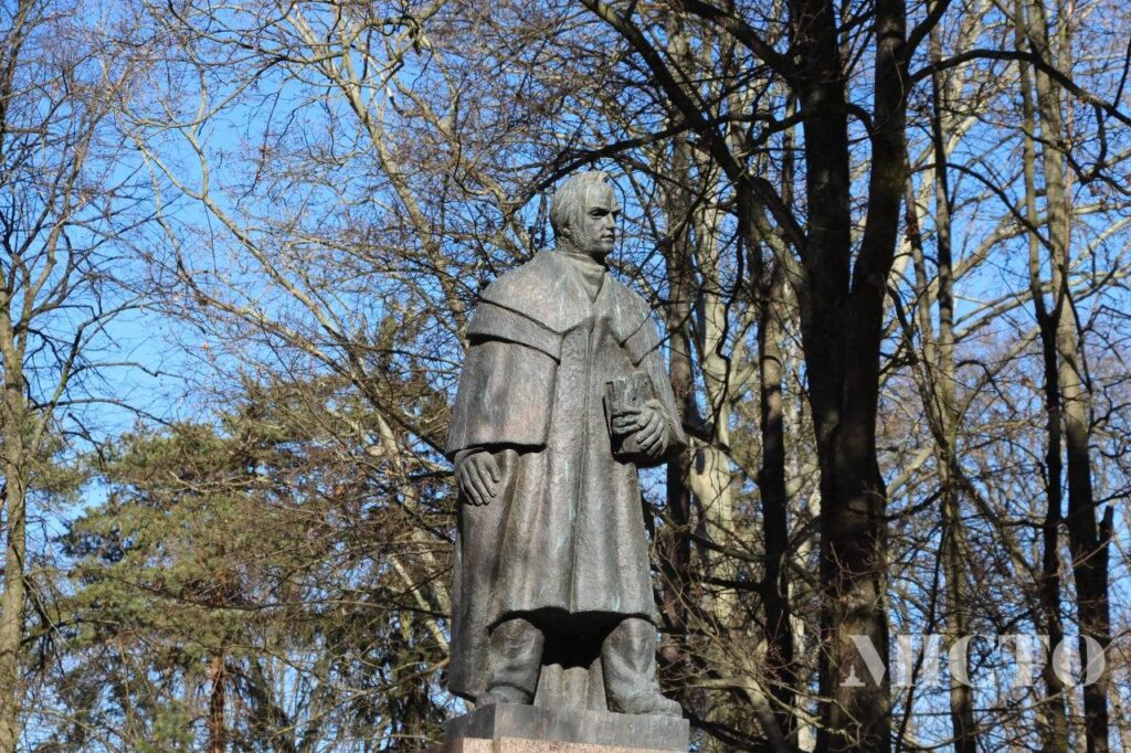 У Франківську пройшли Шевченківські читання та урочисте віче на честь Кобзаря