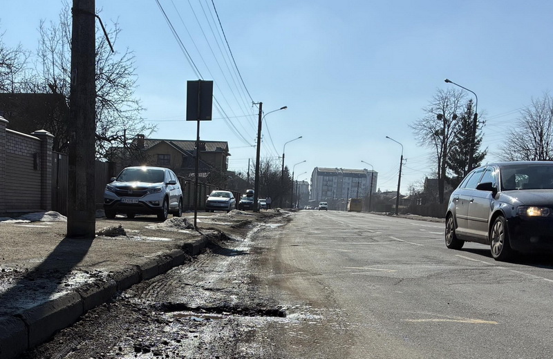 У Франківську оголосили закупівлі на ремонт двох вулиць — роботи почнуть із поточних заходів