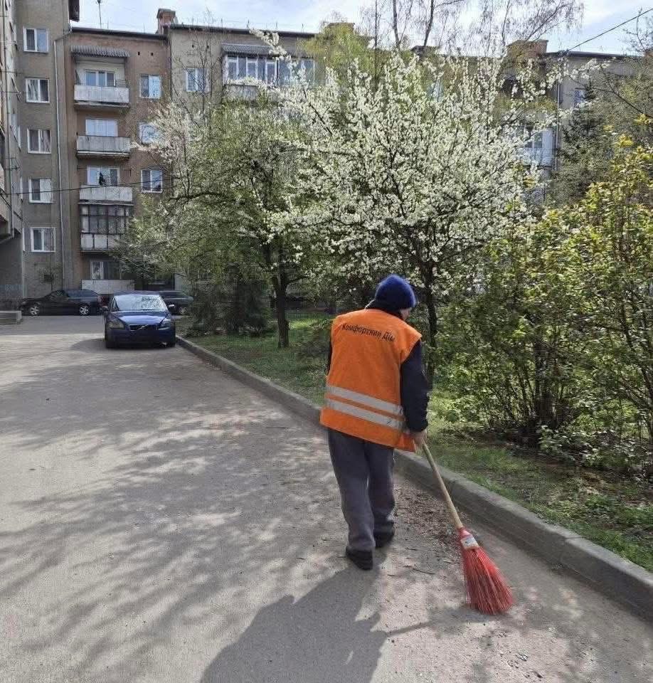 В Івано-Франківську приймають кандидатури на звання кращого працівника благоустрою