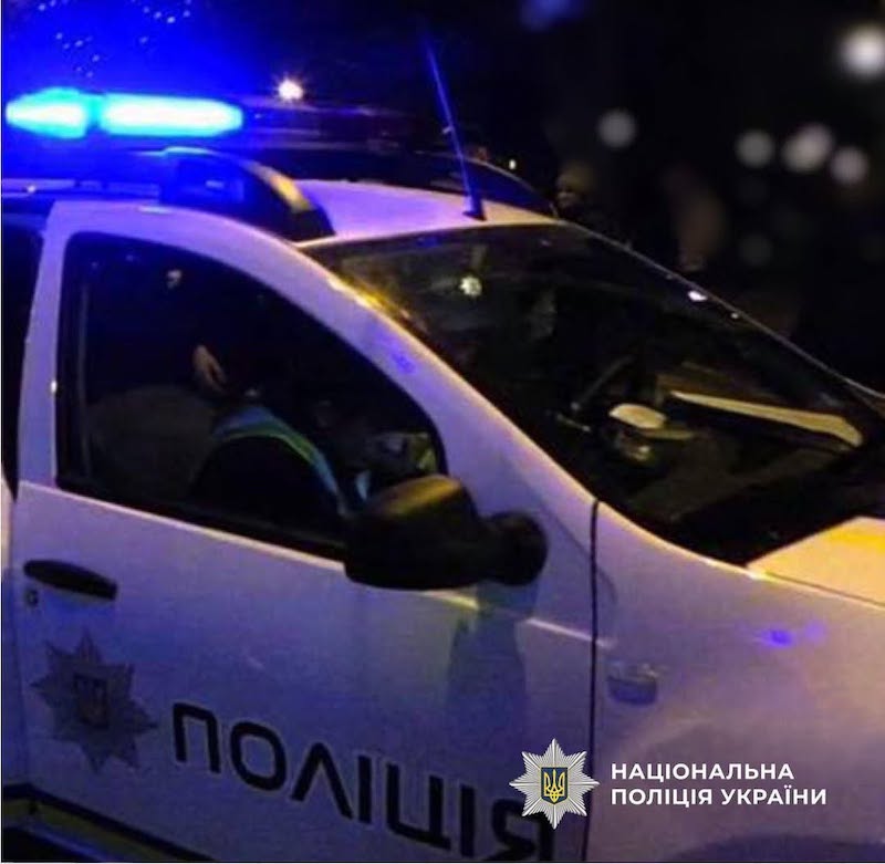 У Франківську суд оштрафував чоловіка за стрілянину зі стартового пістолета біля магазину