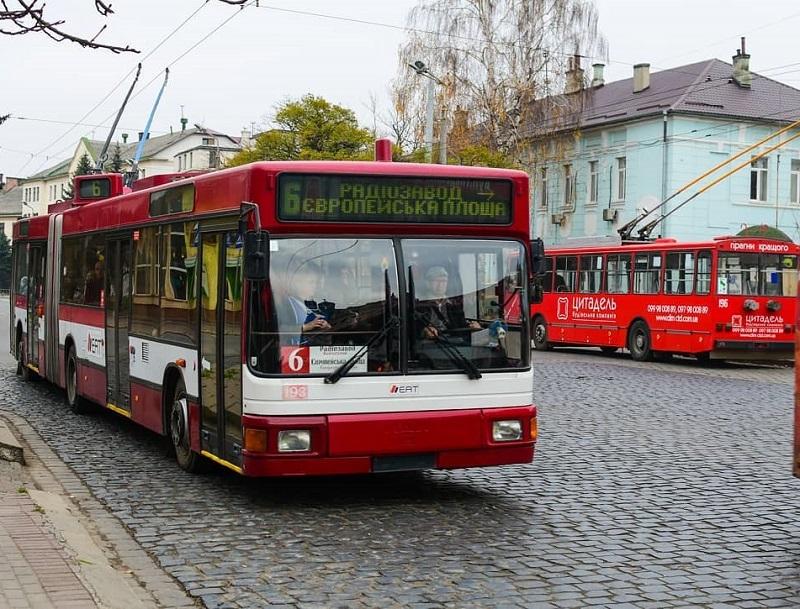 В Івано-Франківську відкрили безкоштовний набір на навчання водіїв тролейбусів