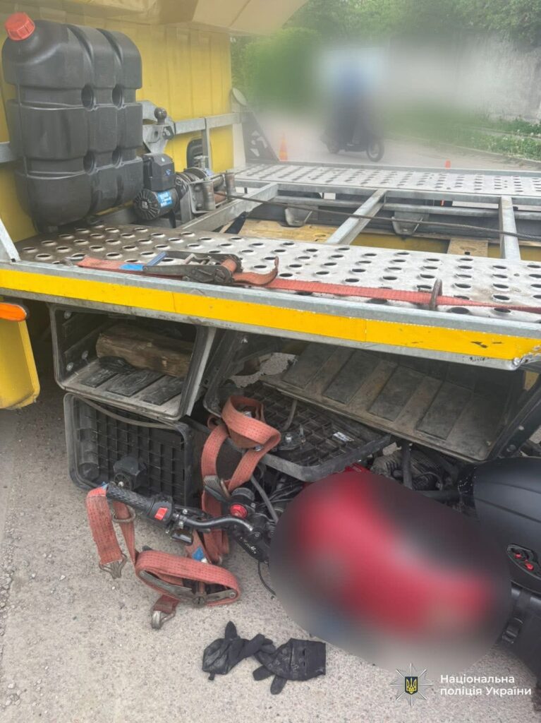 У Франківській громаді в ДТП з мотоциклом і Renault Master травмувався 19-річний водій