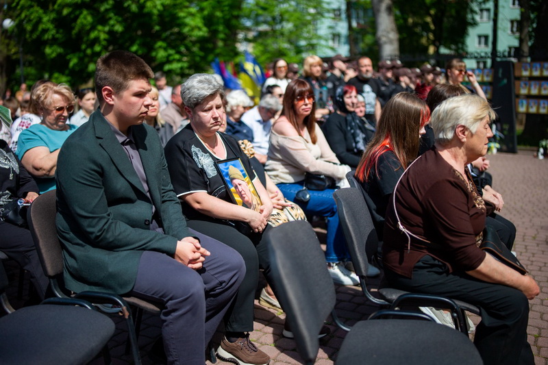 Полеглим захисникам Франківської громади посмертно присвоїли звання «Почесний громадянин міста»