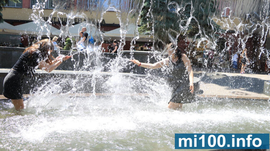Спека до +36°C в Івано-Франківську: у мерії радять не виходити надвір із 11:00 до 17:00