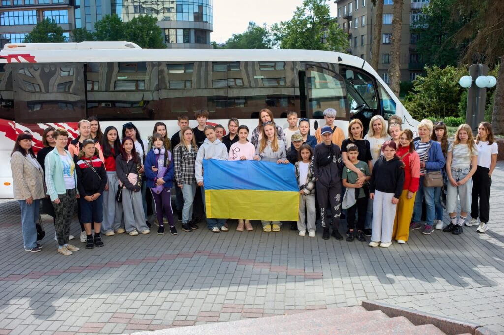 Діти захисників і полеглих Героїв з Івано-Франківська вирушили на відпочинок до хорватського Шибеника